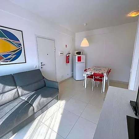 Apartment Beautiful One-storey Building For 6 People Caorle
