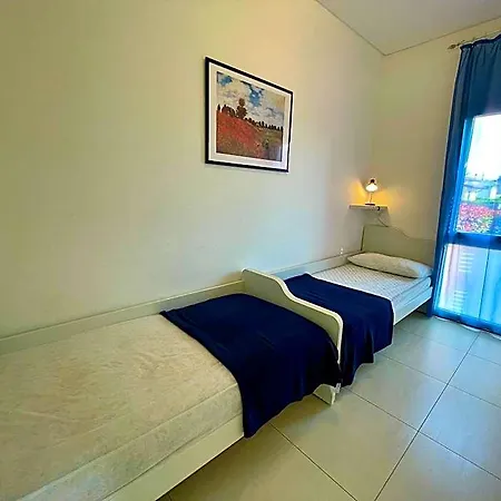 Beautiful One-storey Building For 6 People Otel Caorle